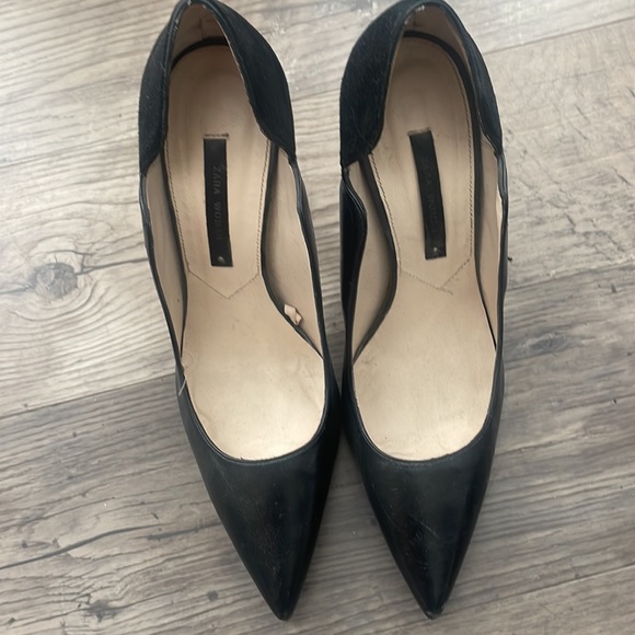 Zara Pointed Pump High Heel - Picture 3 of 6